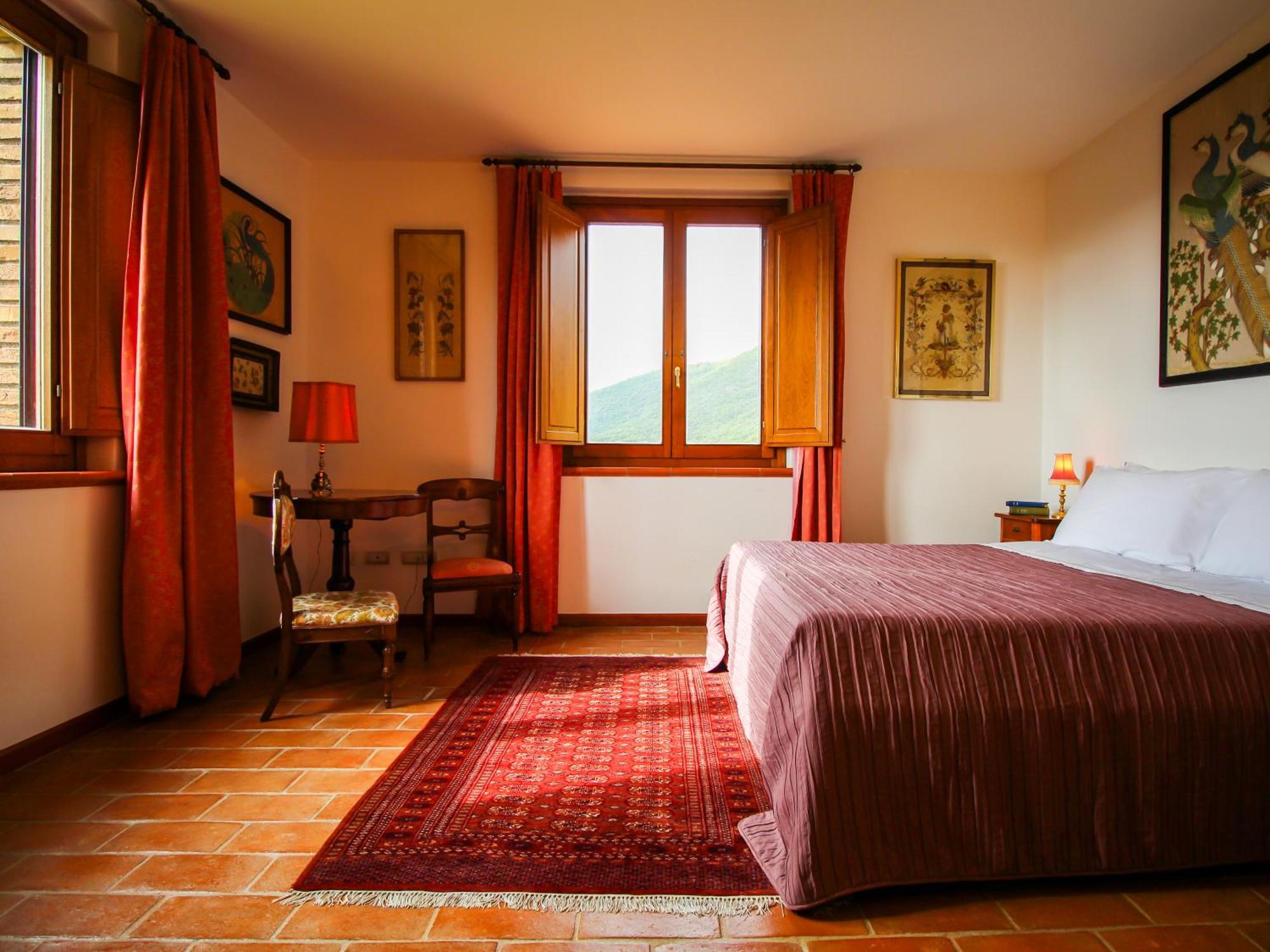 Agriturismo Boschi Di Montecalvi Суверето Экстерьер фото