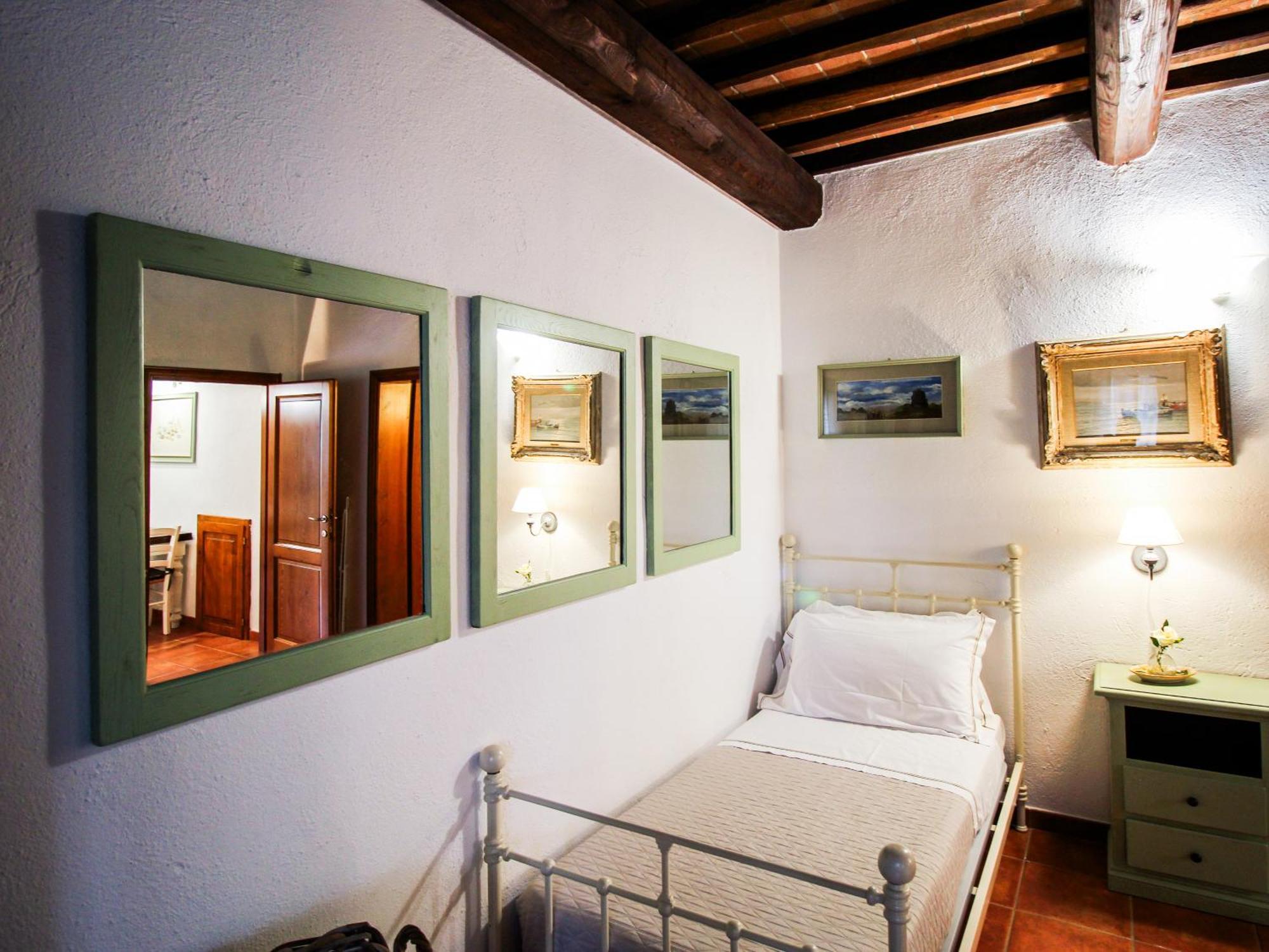 Agriturismo Boschi Di Montecalvi Суверето Экстерьер фото