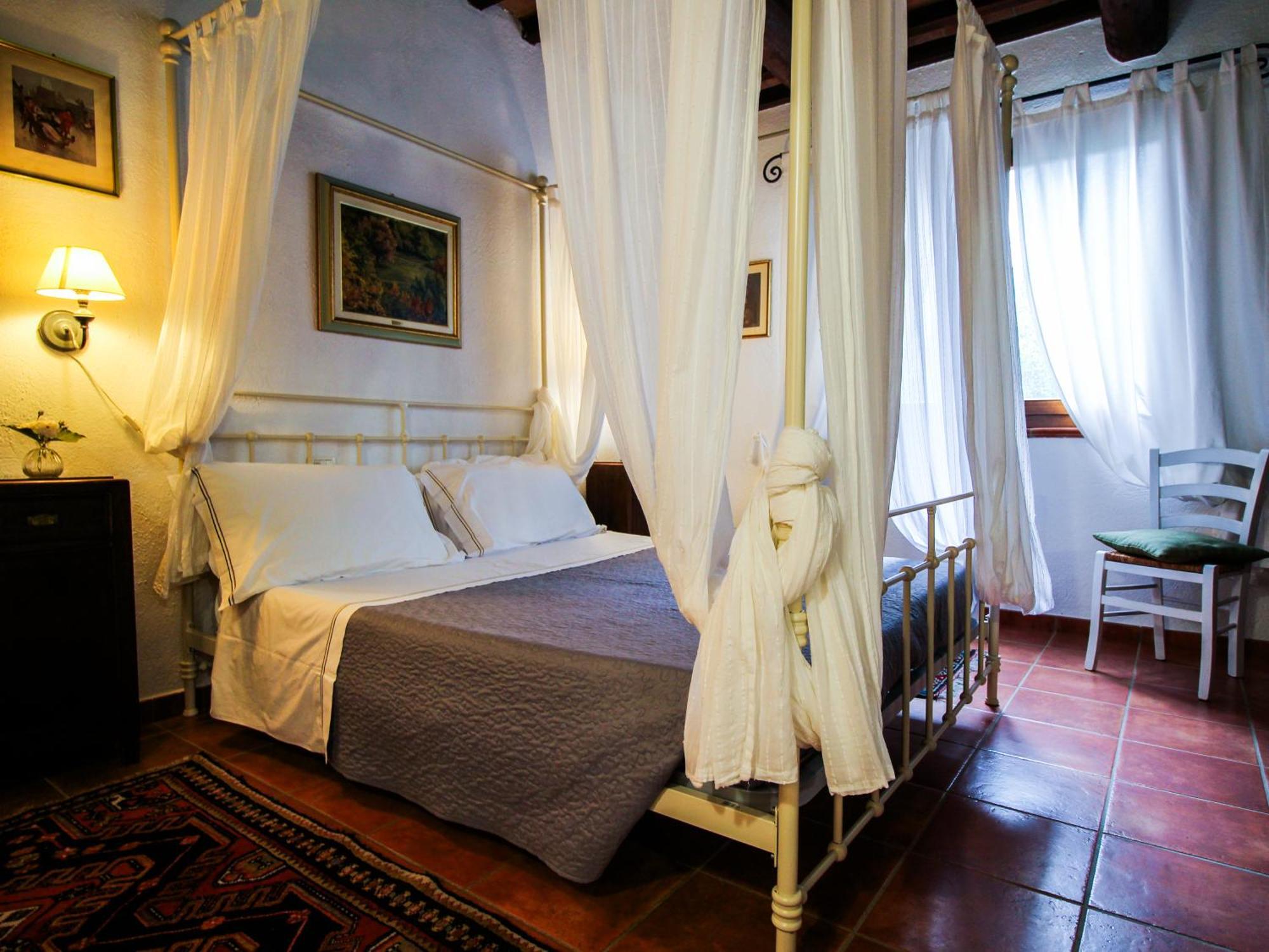 Agriturismo Boschi Di Montecalvi Суверето Экстерьер фото