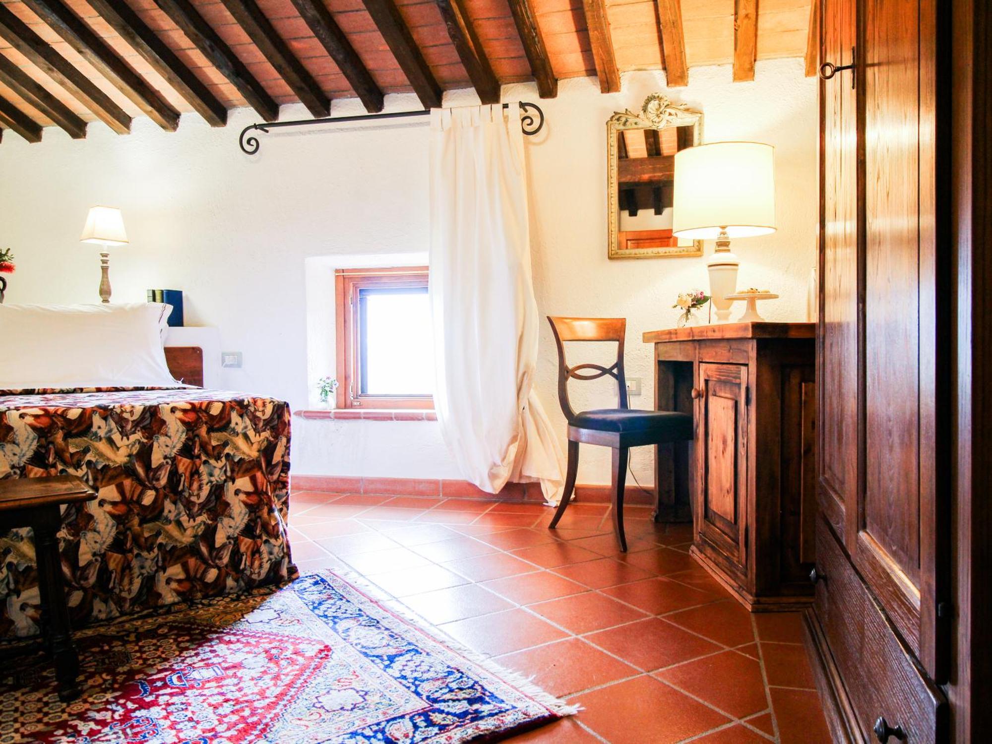 Agriturismo Boschi Di Montecalvi Суверето Экстерьер фото