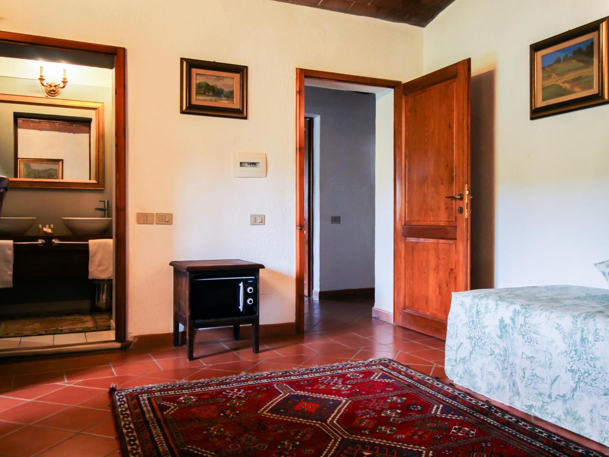 Agriturismo Boschi Di Montecalvi Суверето Экстерьер фото